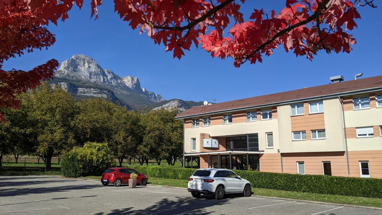 Le Domaine Des Fontaines - Hotel & Petit Dejeuner Bernin Exterior foto
